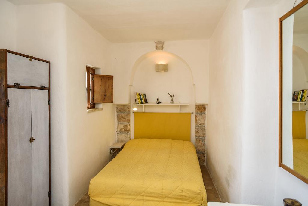 B&b Cinque Stalle Monopoli Habitación foto